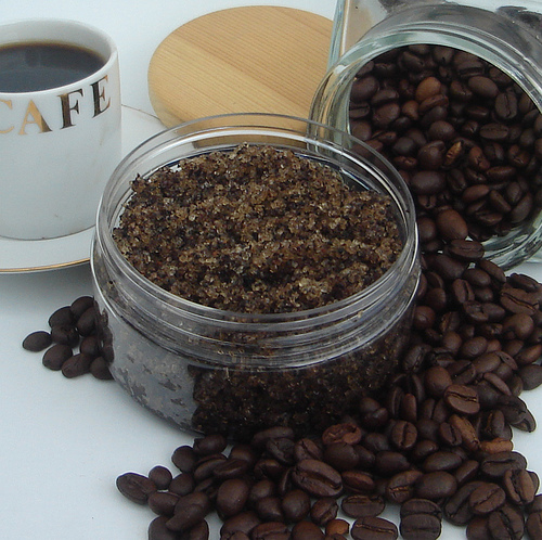 Making-Your-Own-Coffee-Scrub