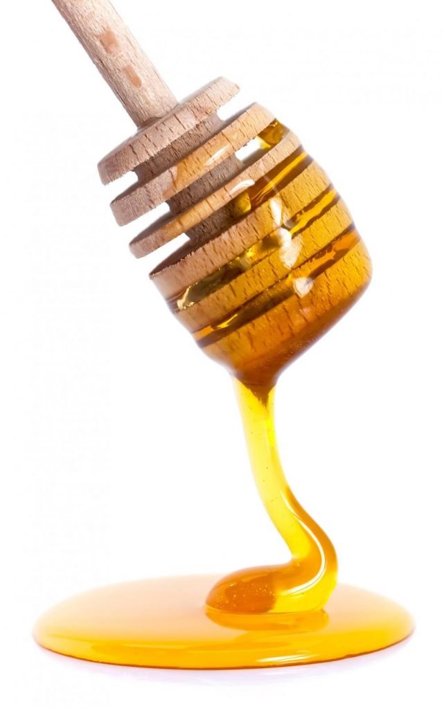 wooden-honey-dipper-with-honey1