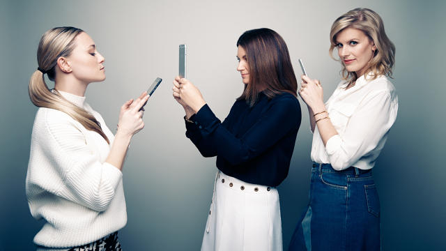 3046156-inline-i-4-r-net-a-porter-launches-an-app-that-allows-women-to-shop-together-online